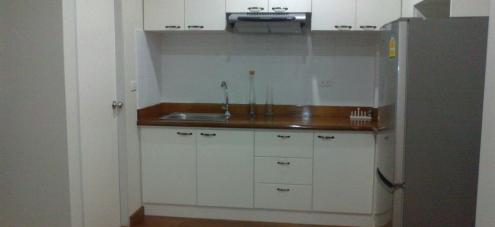 1 bedroom apartment in Chalong area  inside complex