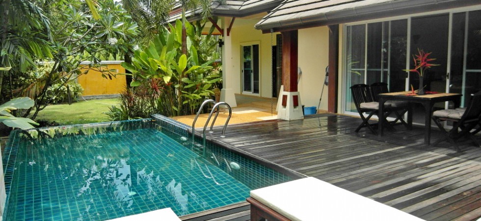 3 bedroom pool villa in Nai Harn