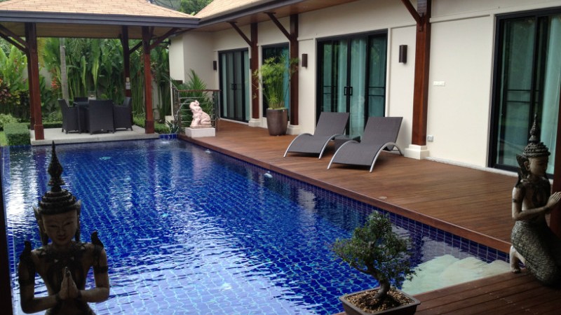 3 bedroom tropical pool villa in Nai Harn