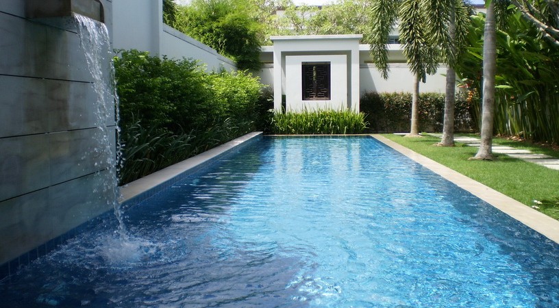 4 bedroom luxury pool villa in Bangtao