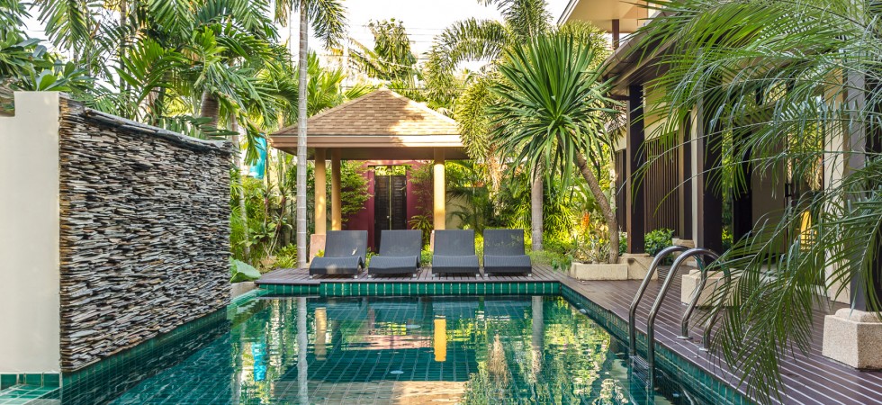 4 bedroom pool villa in Rawai