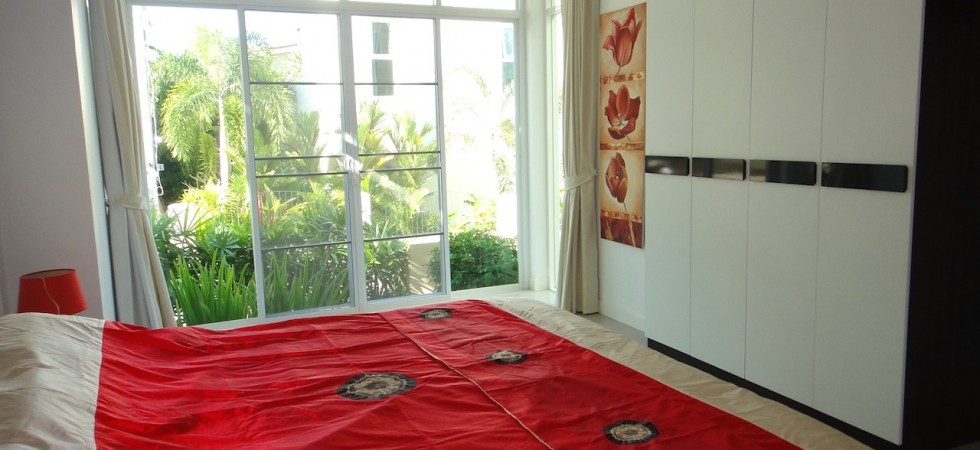 2 bedroom pool villa inside gated estate in Rawai