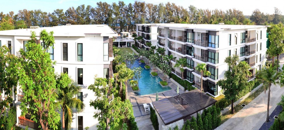 2 bedroom apartment only steps from Rawai beach