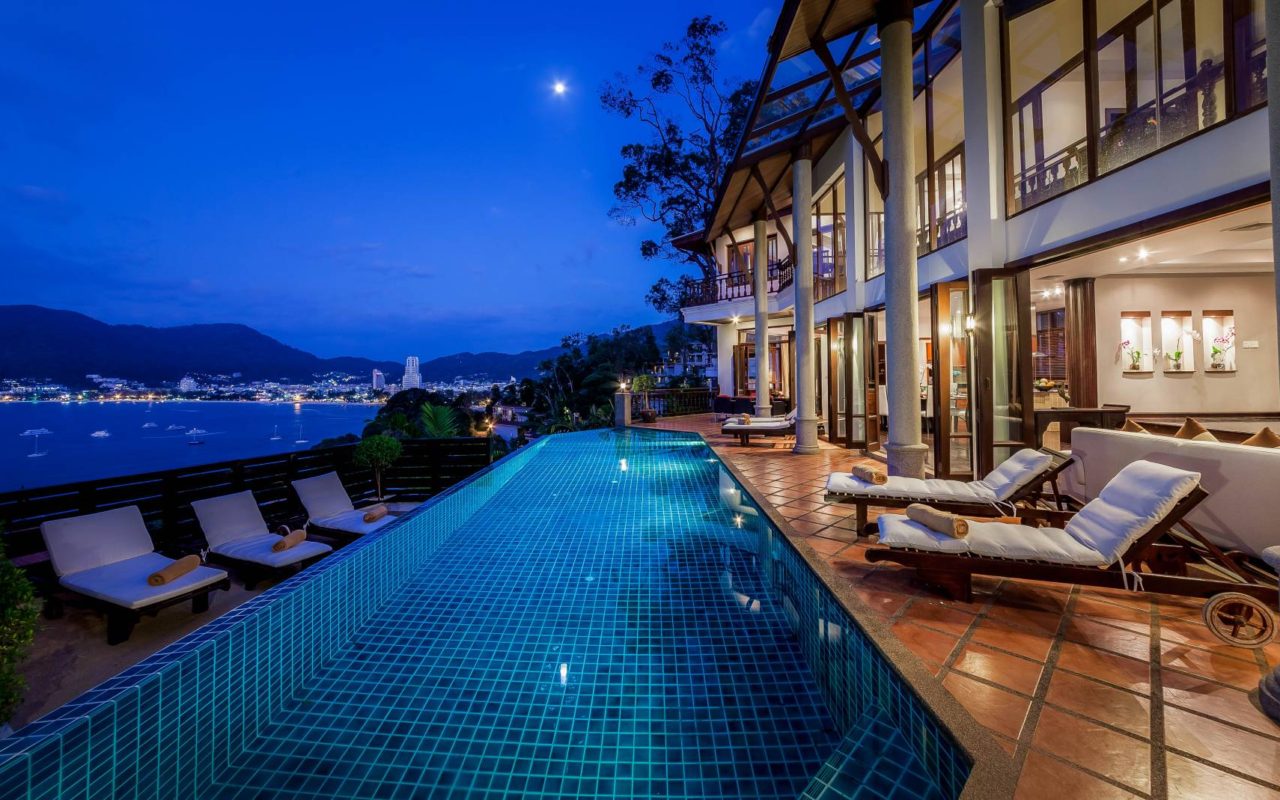 V villas phuket. Вилла Пхукет Paradise. Тайланд Патонг виллы. Вилла Патонга. Villa Sawan Phuket Patong.