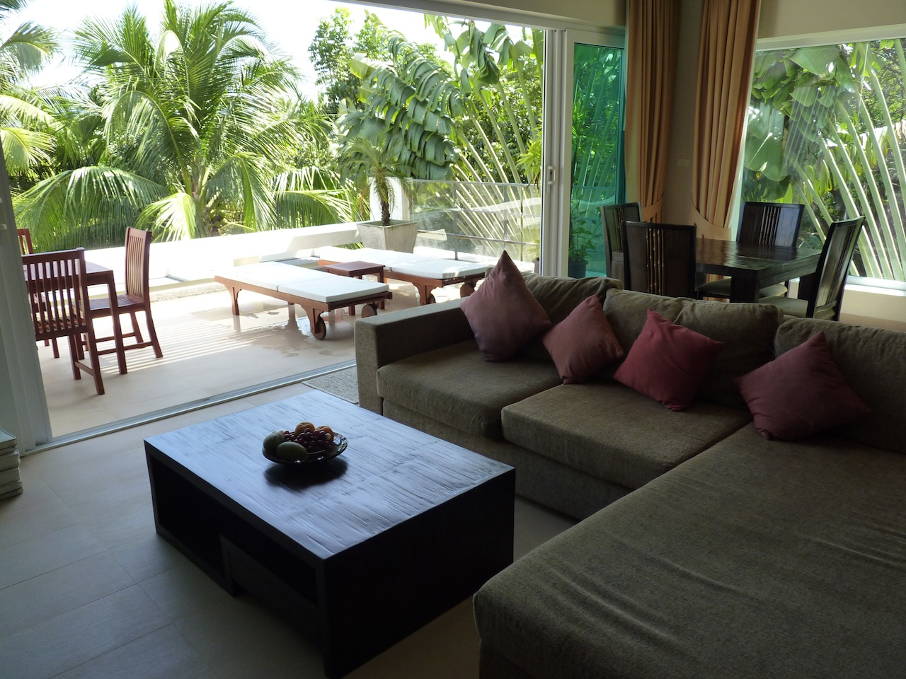 1 bedroom spacious beachfront apartment in Rawai