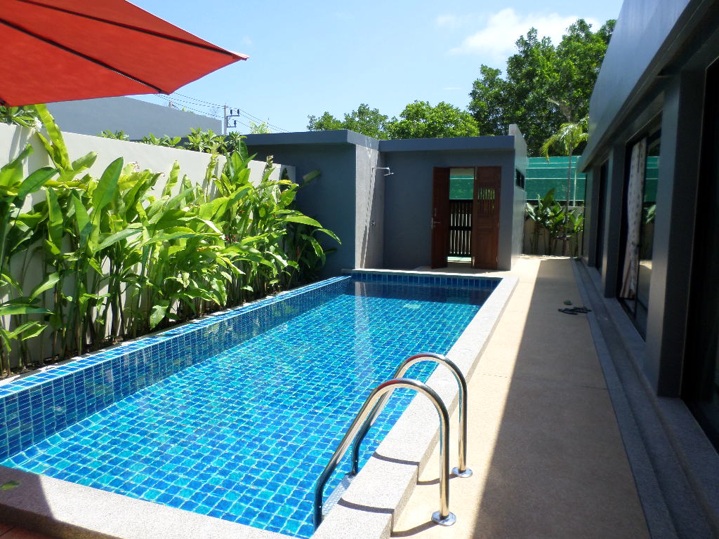 3 bedroom private villa in Nai Harn