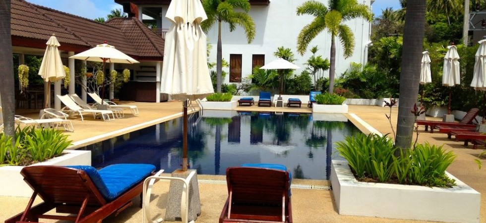 2 bedroom apartment in walking distance to Nai Harn beach