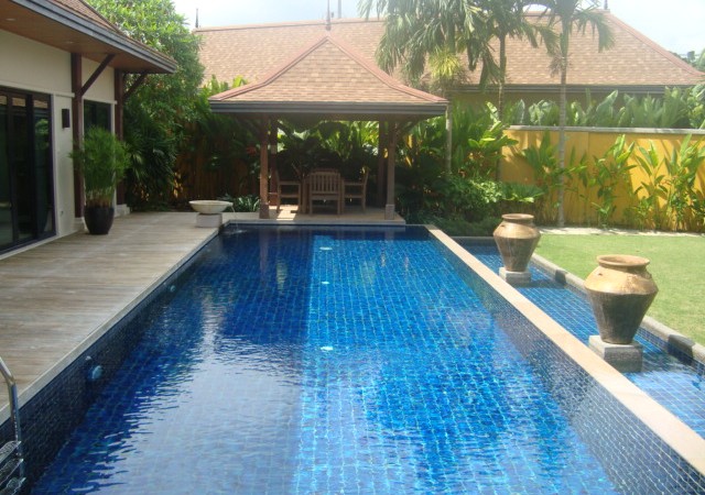 4 bedroom spacious villa in Bangtao