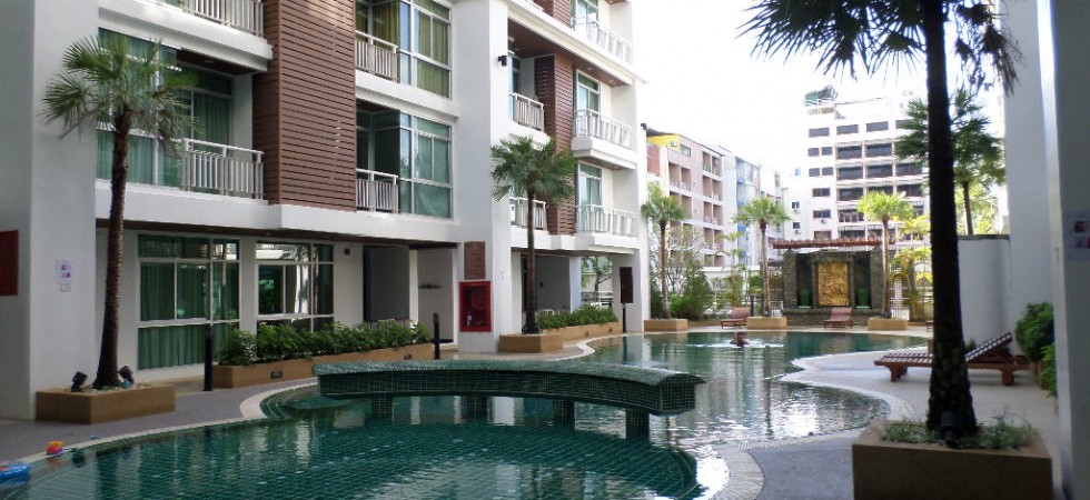 2 bedroom apartment near Patong center