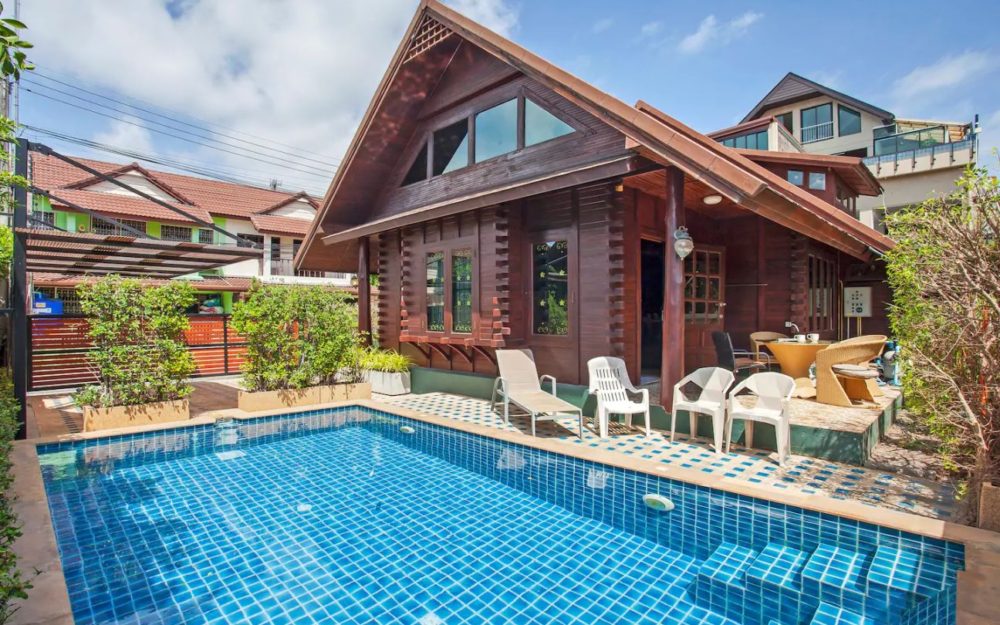 2 + 1  bedroom villa in Rawai walking distance to the beach