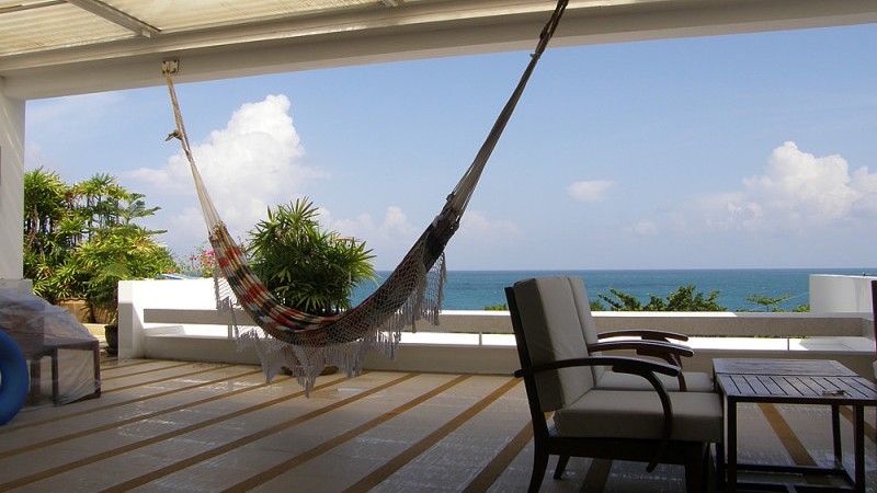 2 bedroom beachfront luxury apartment in Kamala