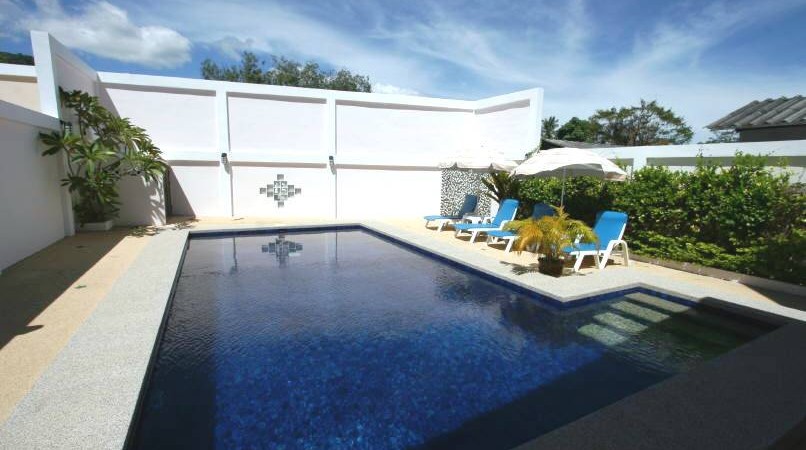 3 bedroom villa in Nai Harn