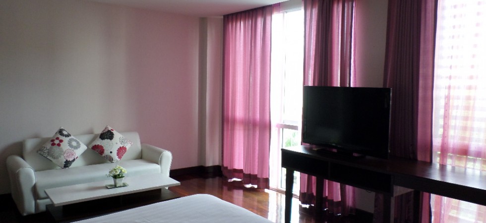 1 bedroom apartment inside Patong pool complex