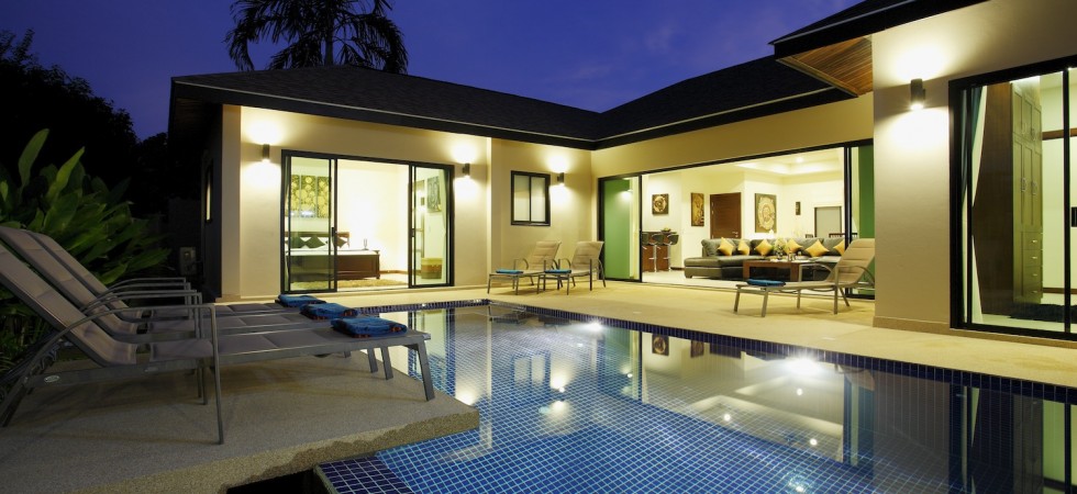 4 bedroom new villa in Nai Harn