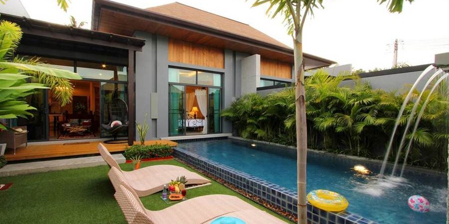 2 bedroom private pool villa in Nai Harn