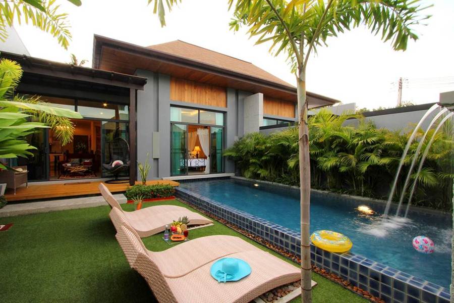 2 bedroom private pool villa in Nai Harn