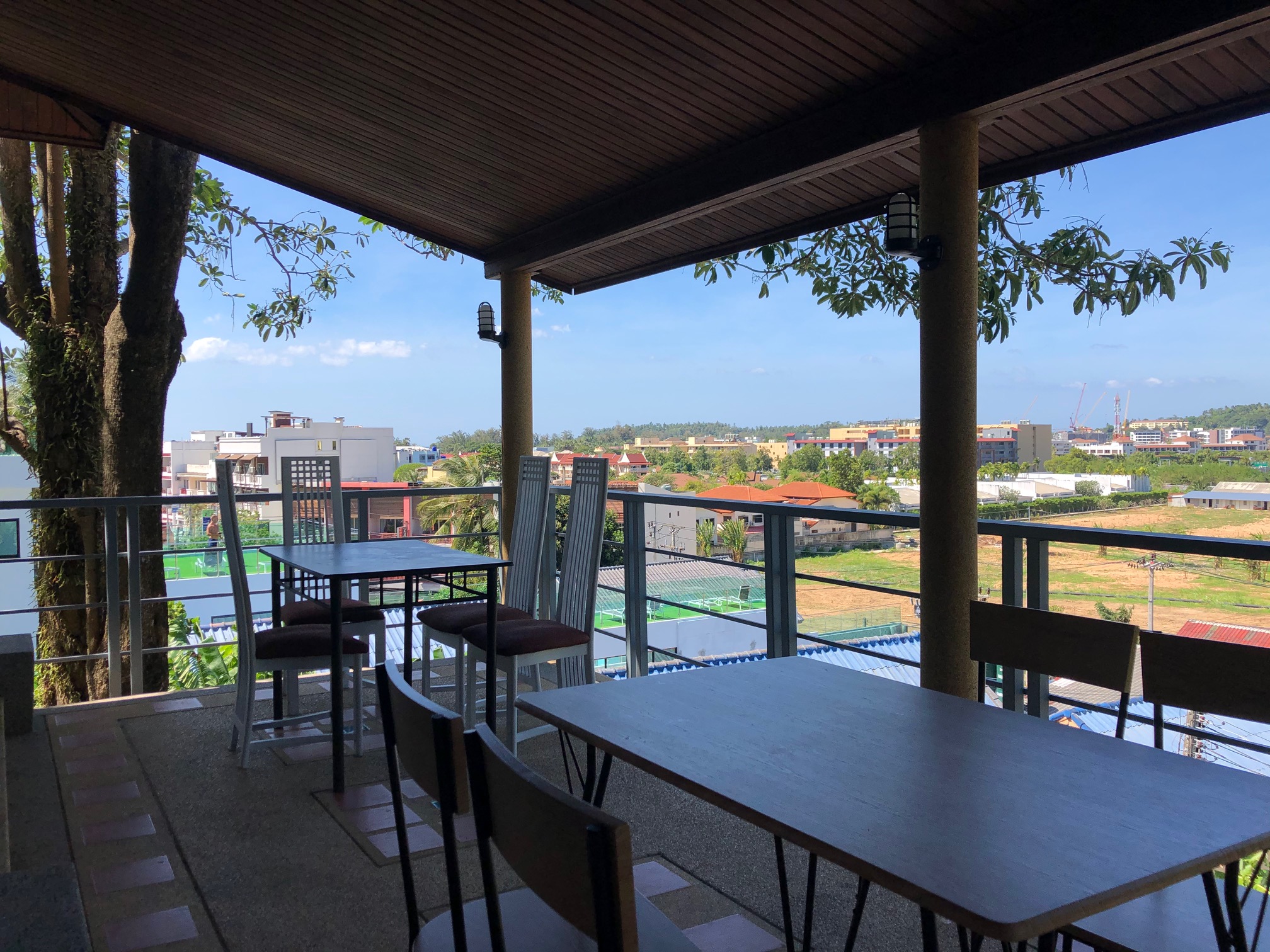 2 bedroom apartment in Kata with beautiful sunset views