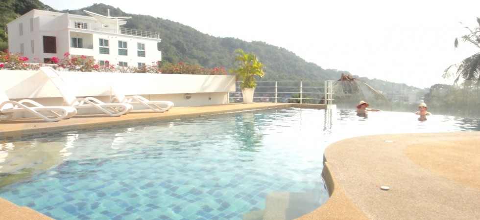 2 bedroom apartment on Kata hill