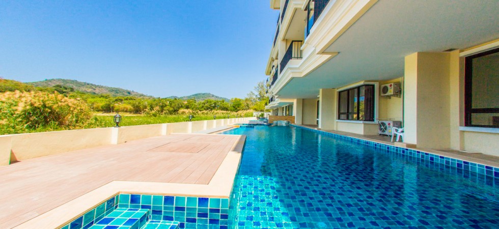 2 bedroom apartment in newly build Nai Harn complex