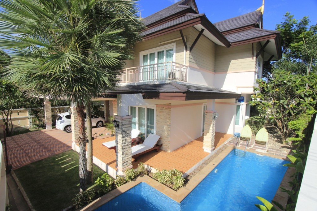 3 bedroom villa in Chalong