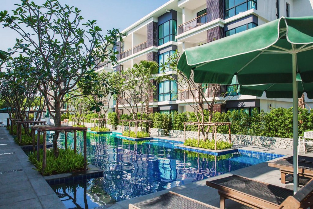 2 bedroom apartment 1 min.walk to Rawai beach