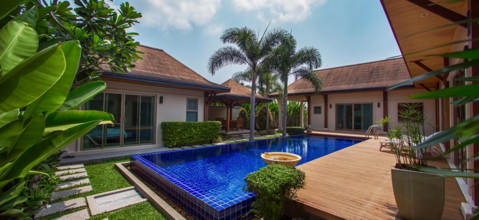 3 bedroom pool villa in Nai Harn