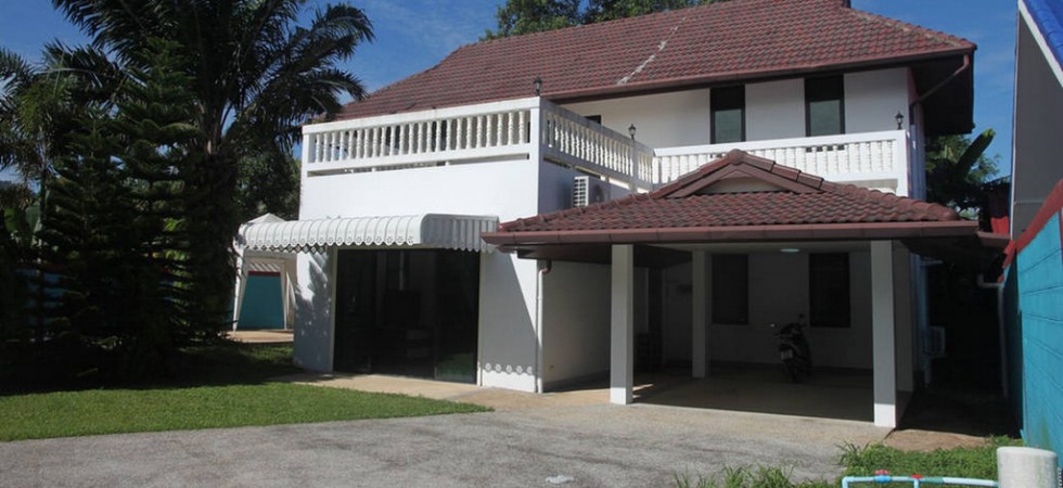 4 bedroom house in Bangtao