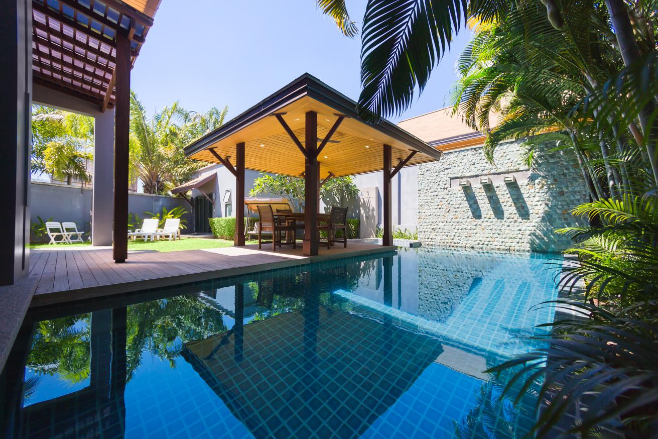 3 bedroom villa in Nai Harn