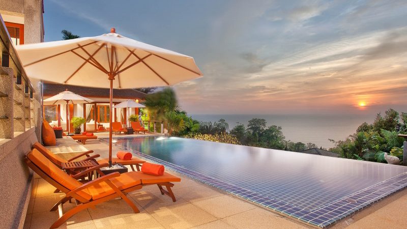 4 bedroom sea view villa only 2 min. walk to Surin beach