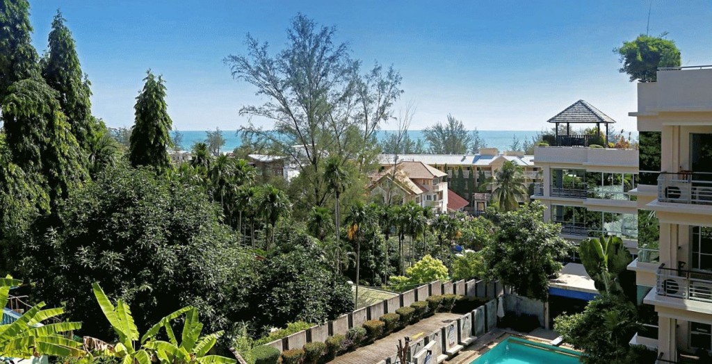 2 bedroom apartment 2 minutes walk from Karon beach