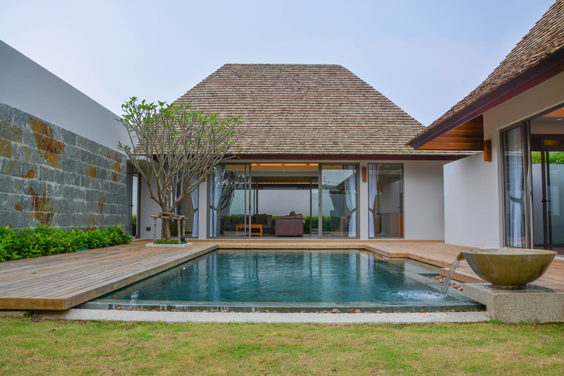 3 bedroom newly build Asian style villa in Bangtao