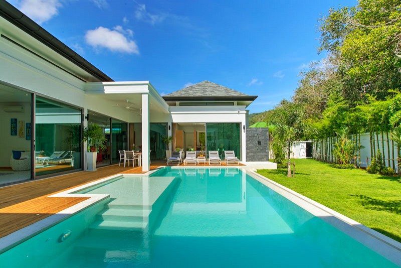 2 bedroom elegant villa in Nai Harn