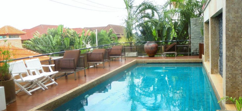 1 bed studio in Nai Harn