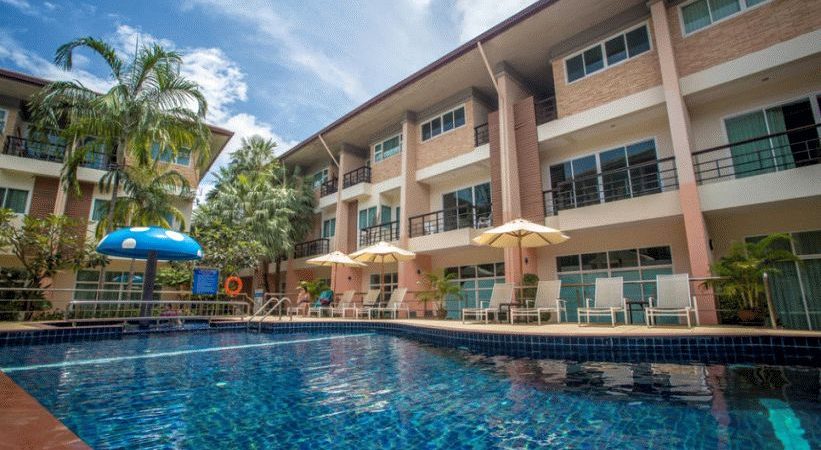 1 bed studio inside pool complex in Kata