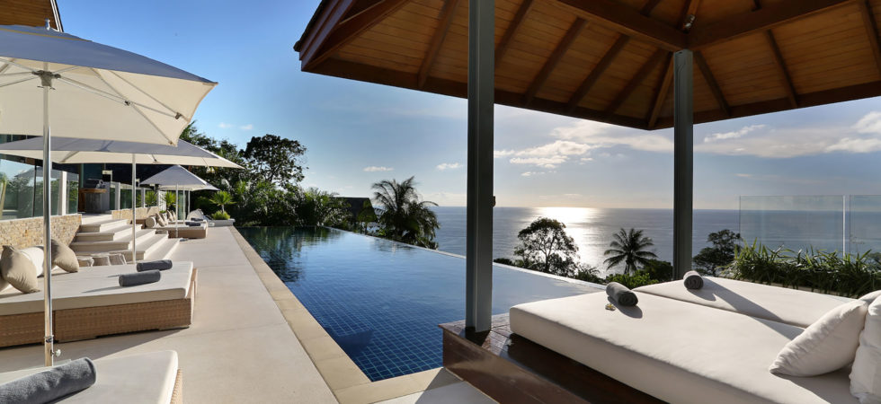 6 bedroom villa with spectacular views of Surin beach