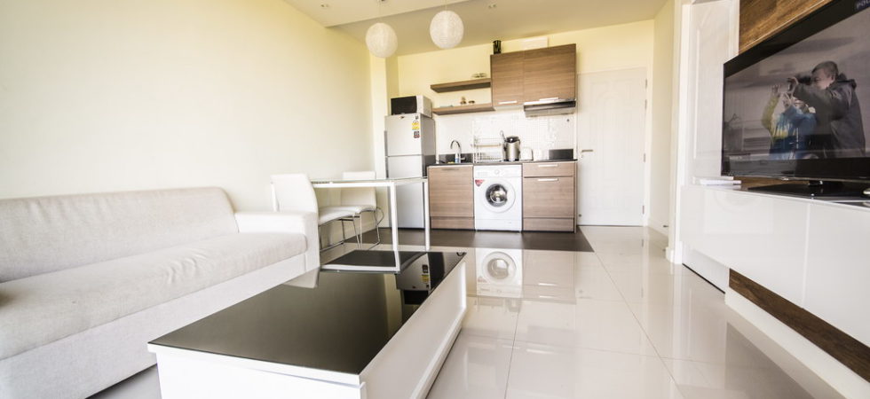 1 bedroom apartment within walking distance to Nai harn beach