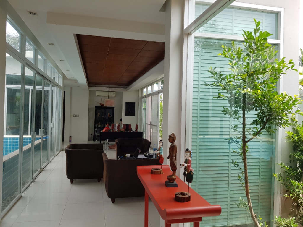 4 bedroom villa in Nai Harn area