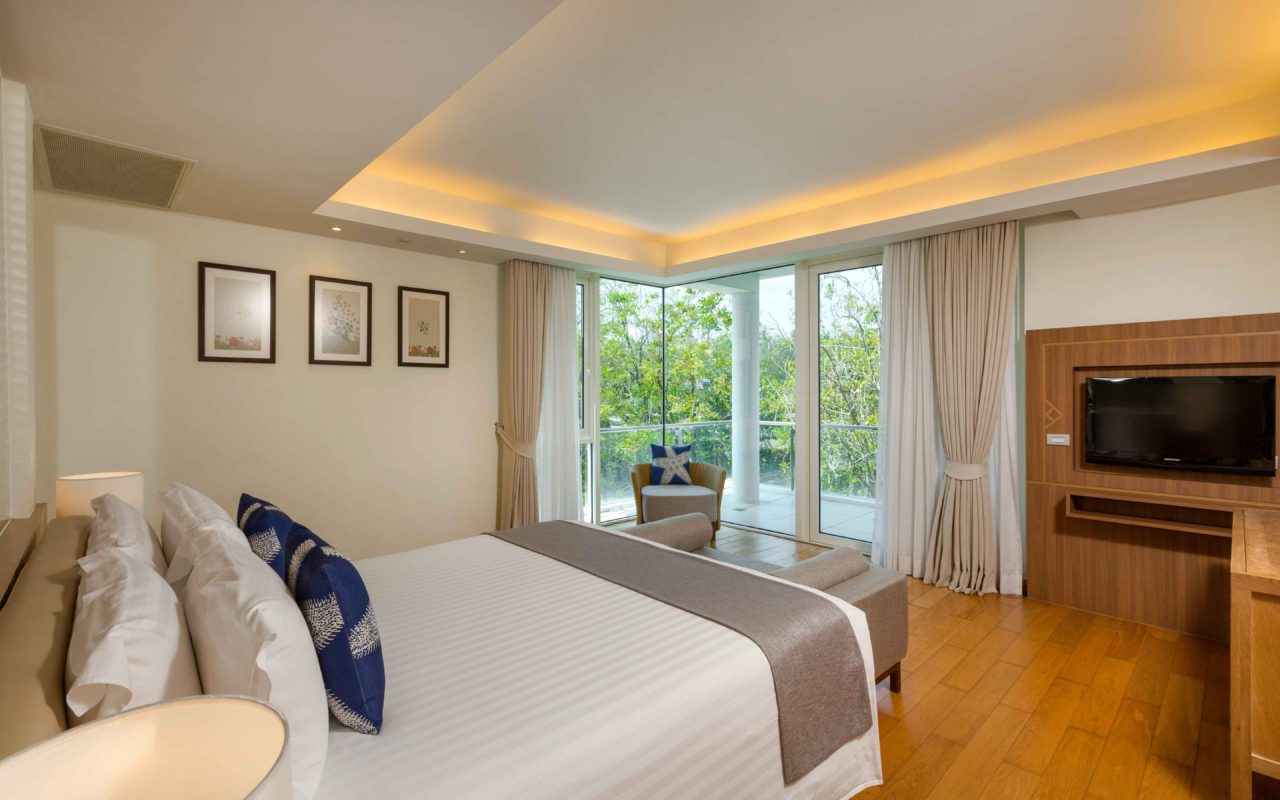 Lux residence. Сплэш Бич Резорт Пхукет. Splash Beach Resort 5* mai Khao, Пхукет. Splash Beach Resort, Maikhao Phuket - Sha Extra Plus. Splash Beach Resort Maikhao Phuket 5 *****.